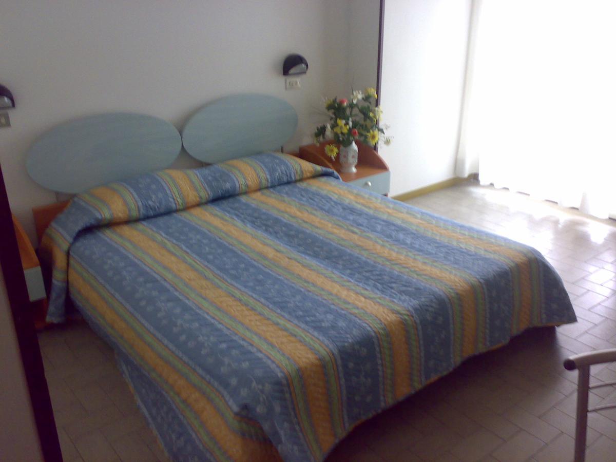 Hotel Giardino 切塞纳蒂科 外观 照片