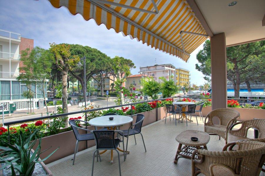 Hotel Giardino 切塞纳蒂科 外观 照片
